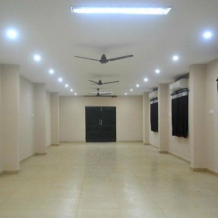 Balangir Hotel Bhammars المظهر الخارجي الصورة