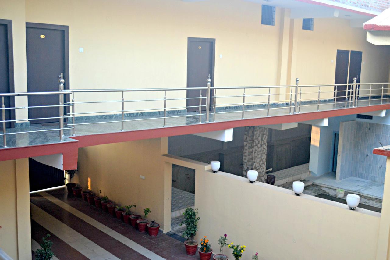Balangir Hotel Bhammars المظهر الخارجي الصورة