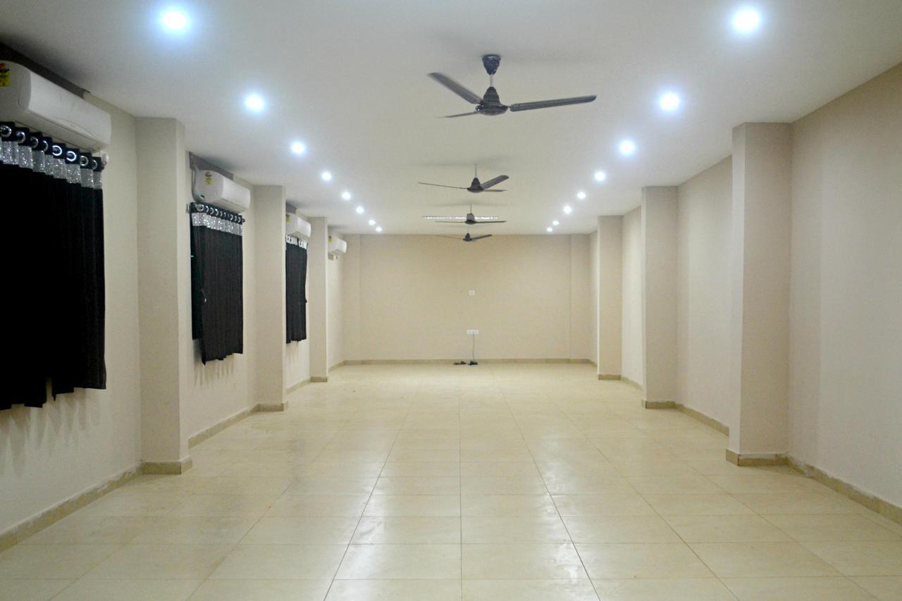 Balangir Hotel Bhammars المظهر الخارجي الصورة