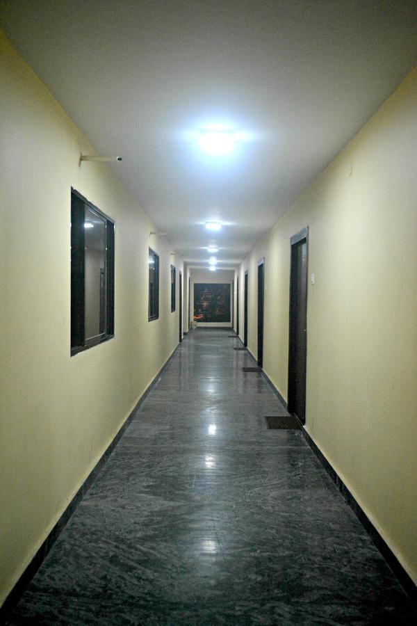 Balangir Hotel Bhammars المظهر الخارجي الصورة
